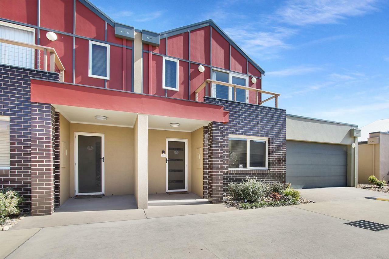 Apartments On Church - Unit 7 Lakes Entrance Exteriör bild